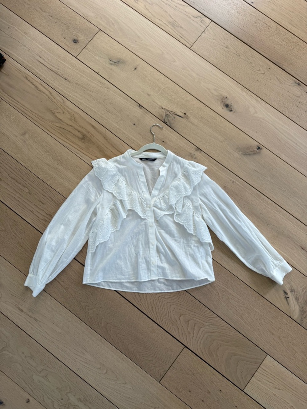 Zara White Ruffled Eyelet Blouse